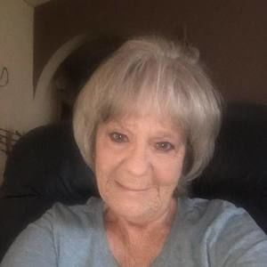 Meet your Posher, Catherine